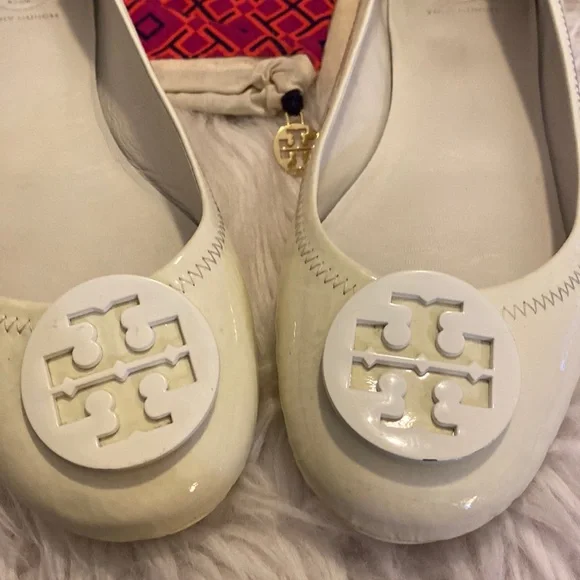Tori Burch Minnie Travel Ballet with Logo, Ivory, Size 10.5 - Picture 4 of 11